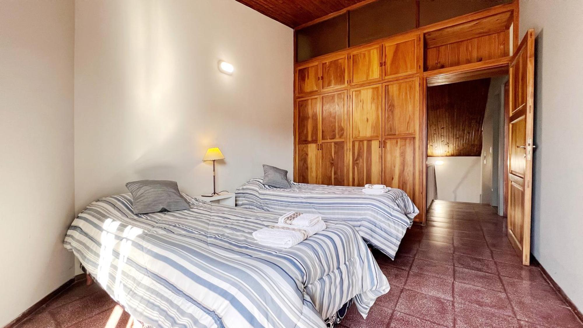 Duplex Mendoza Con Chochera Techada Exteriör bild