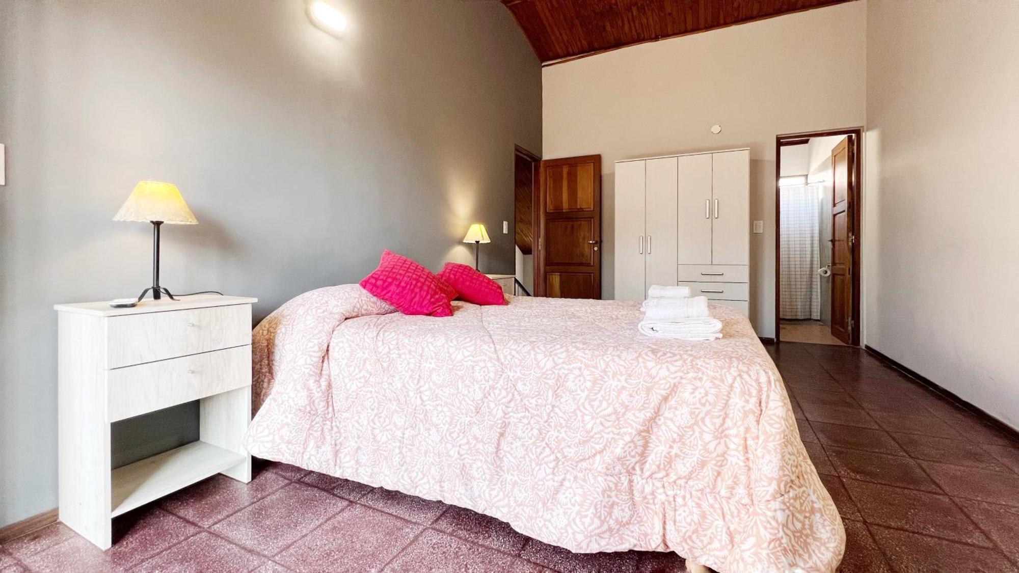 Duplex Mendoza Con Chochera Techada Exteriör bild